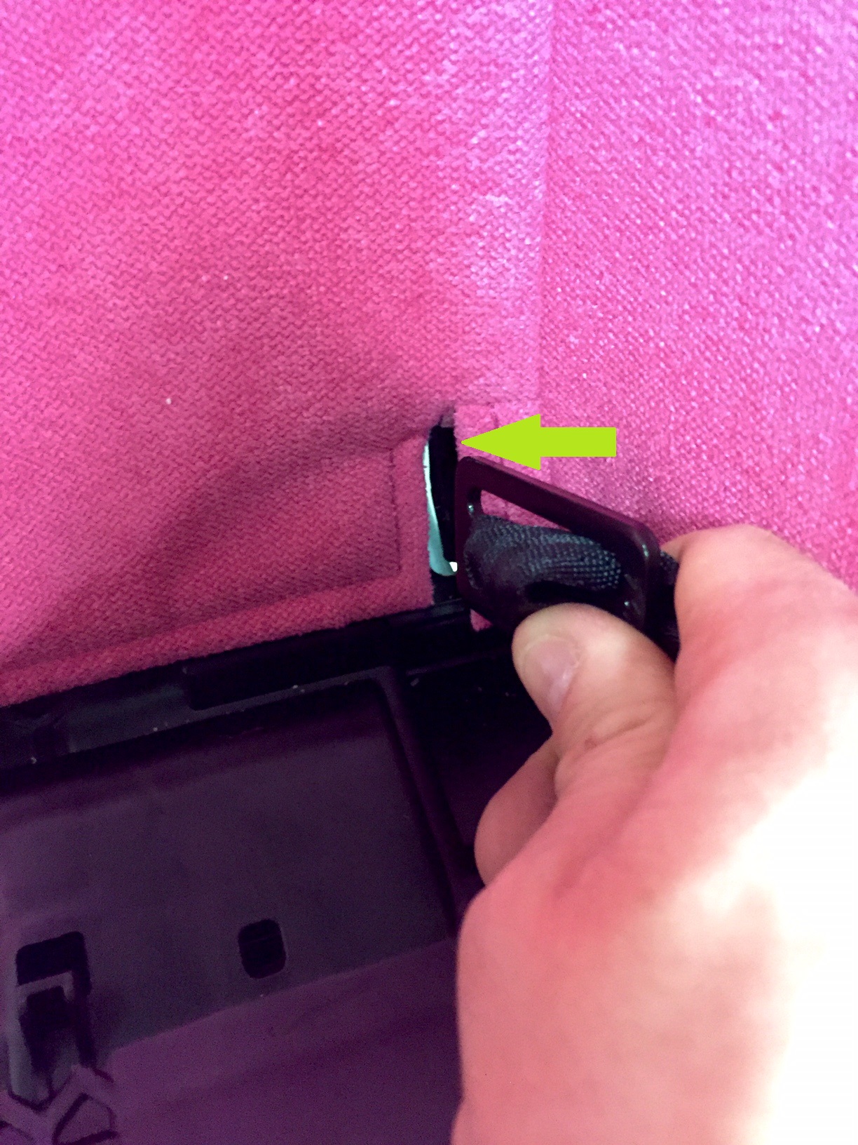 Harness_Insert.jpg